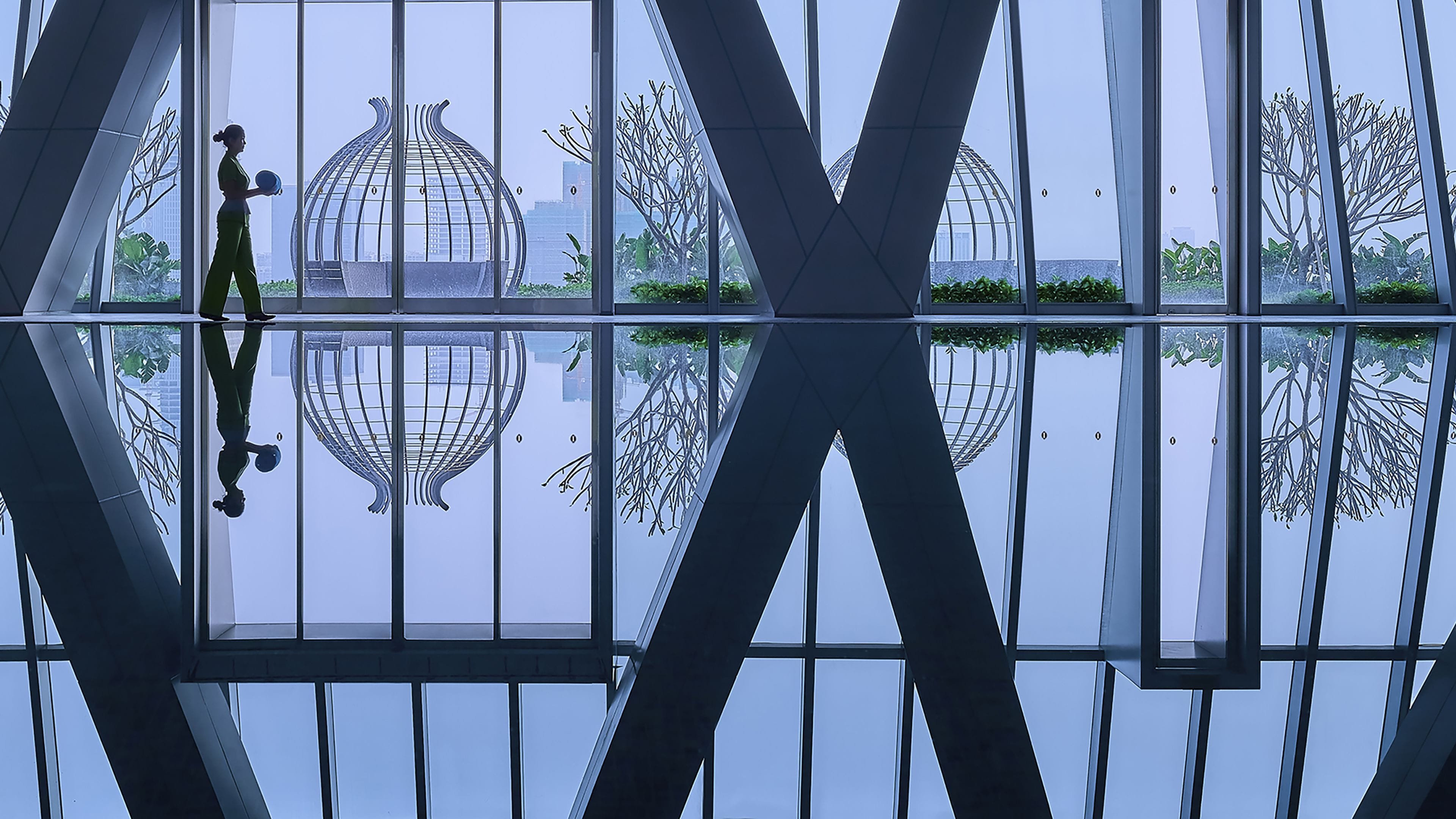 indoor pool, open 6 am to 11 pm, pool loungers, lifeguards on site