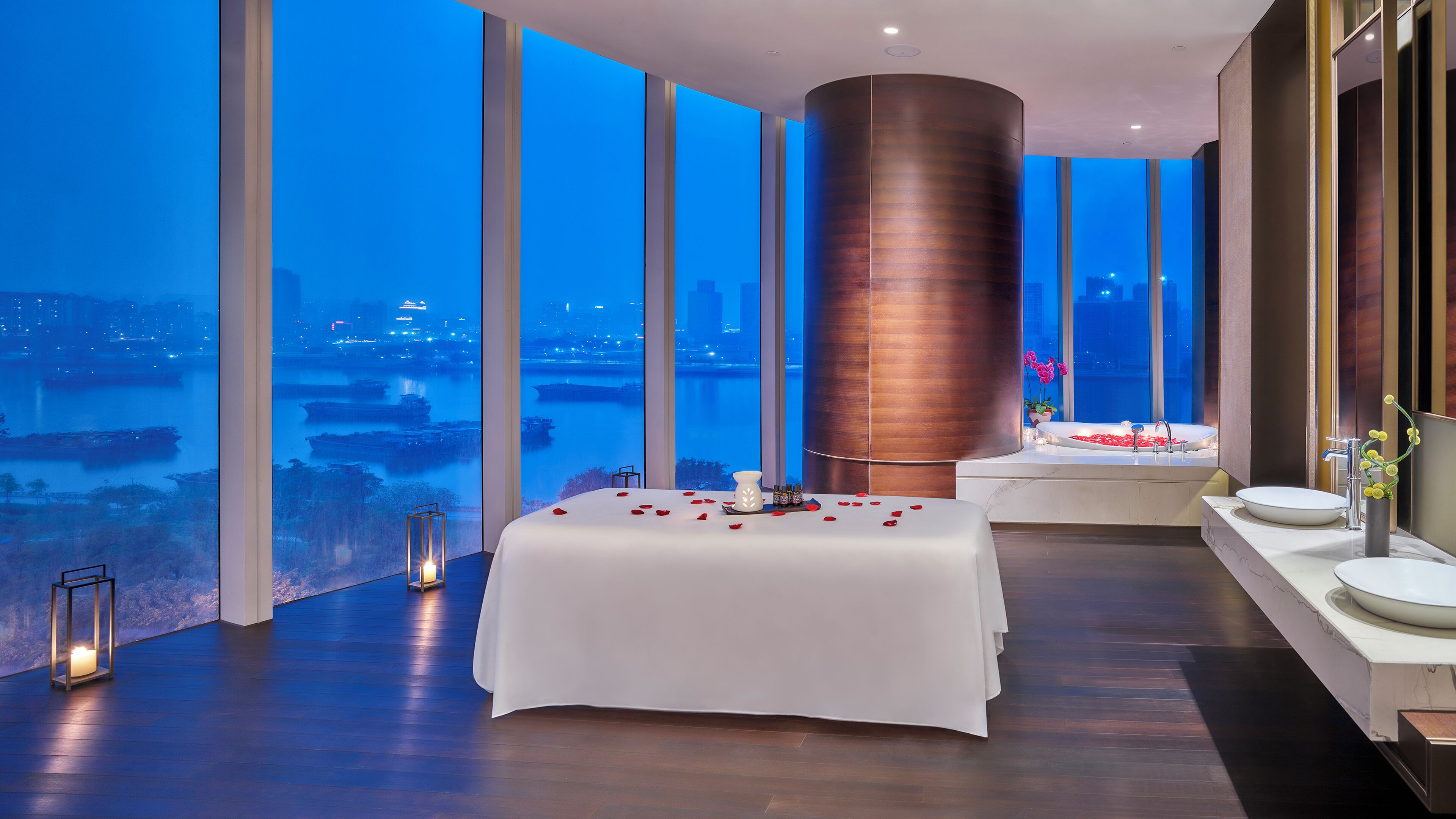 Photo - InterContinental Guangzhou Exhibition Center by IHG