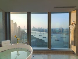 Suite Junior, 1 letto king (Pearl River View) | Vista dalla camera