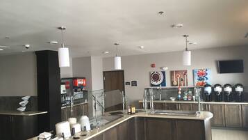 Free daily buffet breakfast