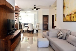 Interior - Condo Las Olas 306 by Playa Paradise (Playa del Carmen)