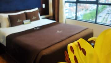 In-room safe, desk, laptop workspace, soundproofing