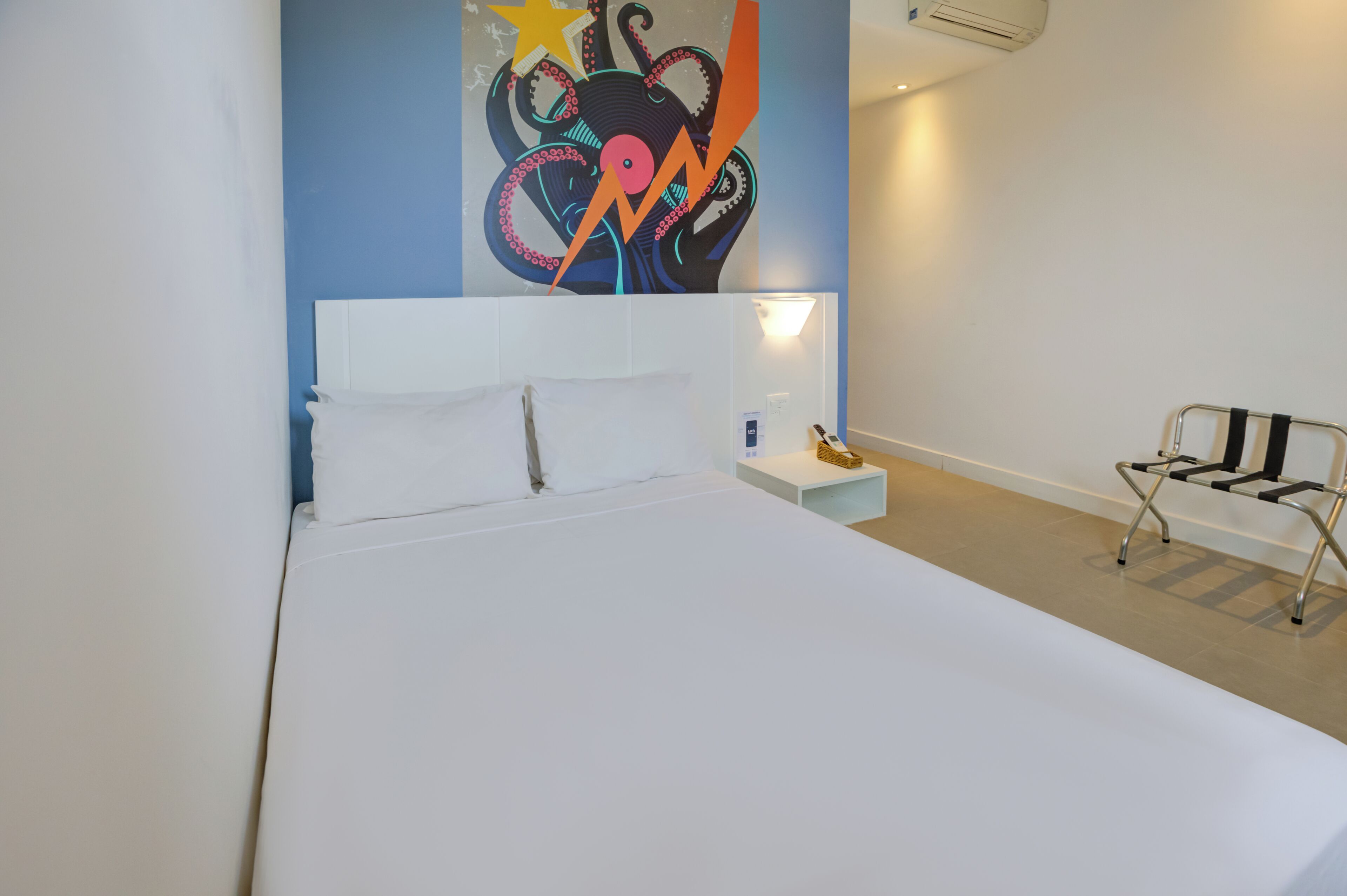 quarto casal standard adaptado | minibar, in-room safe, desk, blackout curtains