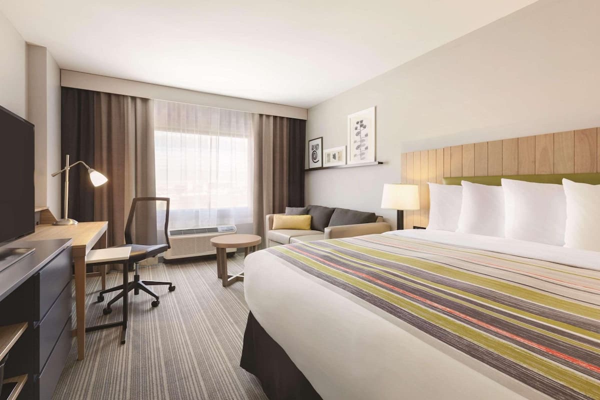 1 bedroom, blackout drapes, soundproofing, iron/ironing board