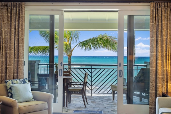 パノラミック ヴィラ クイーンベッド 1 台ソファーベッド付き オーシャンビュー (Villa 317) | 高級寝具、羽毛の掛け布団、セーフティボックス (室内)、客室ごとに異なる装飾