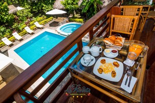 Desayuno continental incluido todos los días 