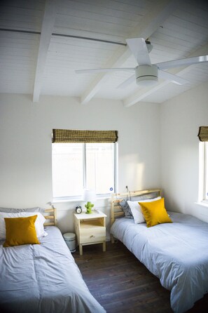 2 Schlafzimmer, Betten mit Memory-Foam-Matratzen, Zimmersafe
