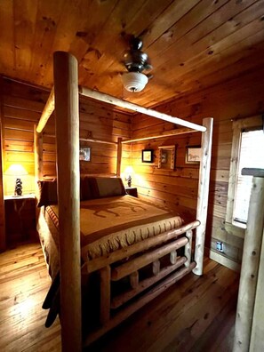 3 bedrooms, iron/ironing board, travel crib, WiFi