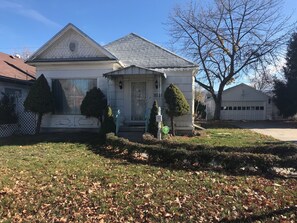 Exterior - •Whole House Sleeps 10 • 6 min from Airport|Downtown (Salt Lake City)