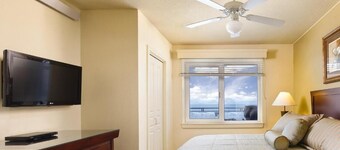 Luxury Vacation Condos at Seaside Oceanfront Resort