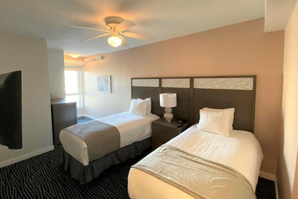 1 bedroom, in-room safe, iron/ironing board, free cots/infant beds