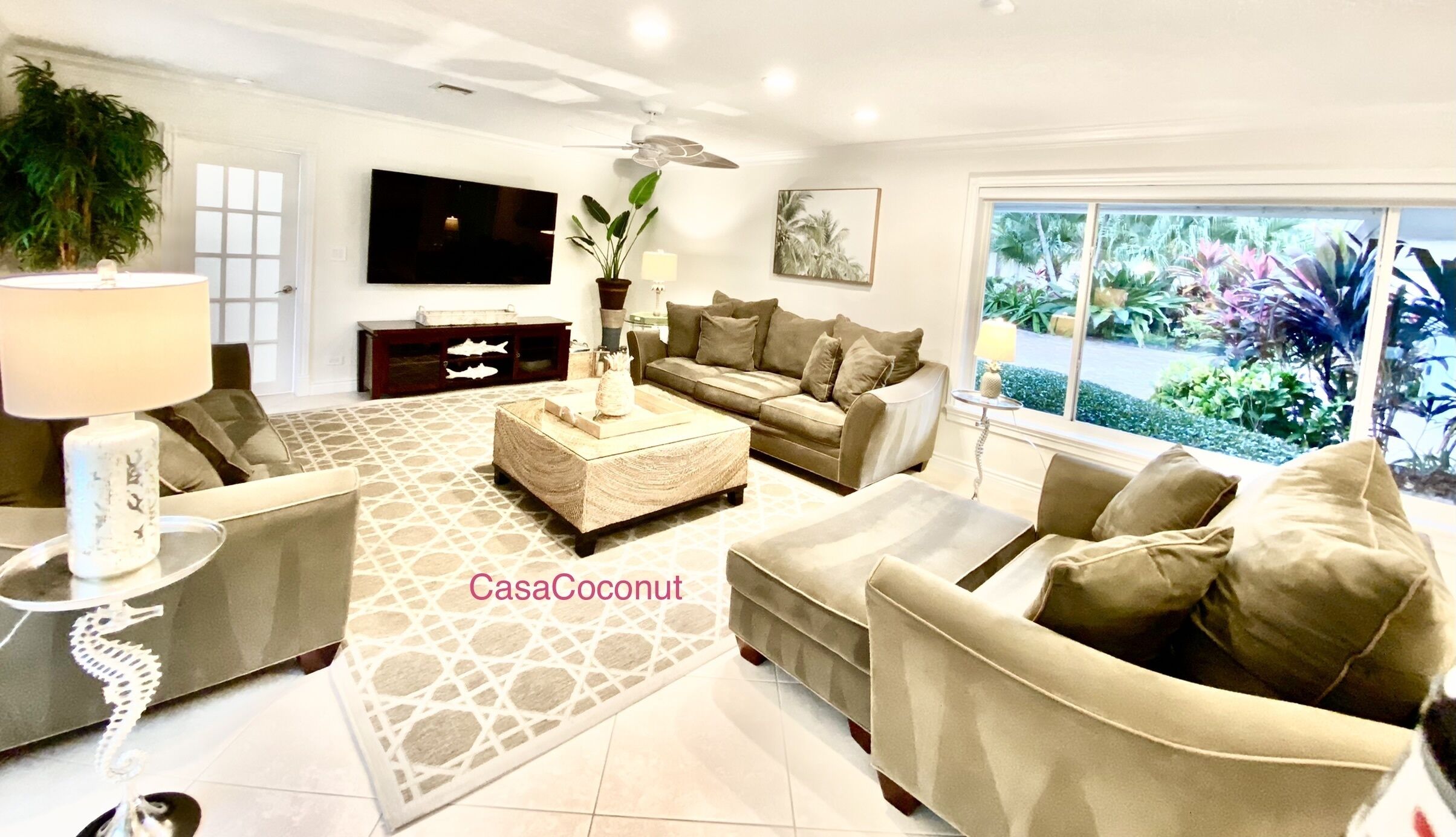 TV connectée, lecteur de DVD, jouets