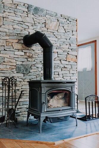 Okemo Ski Getaway in Mount Holly/Ludlow VT   Under 5 miles to the slopes.