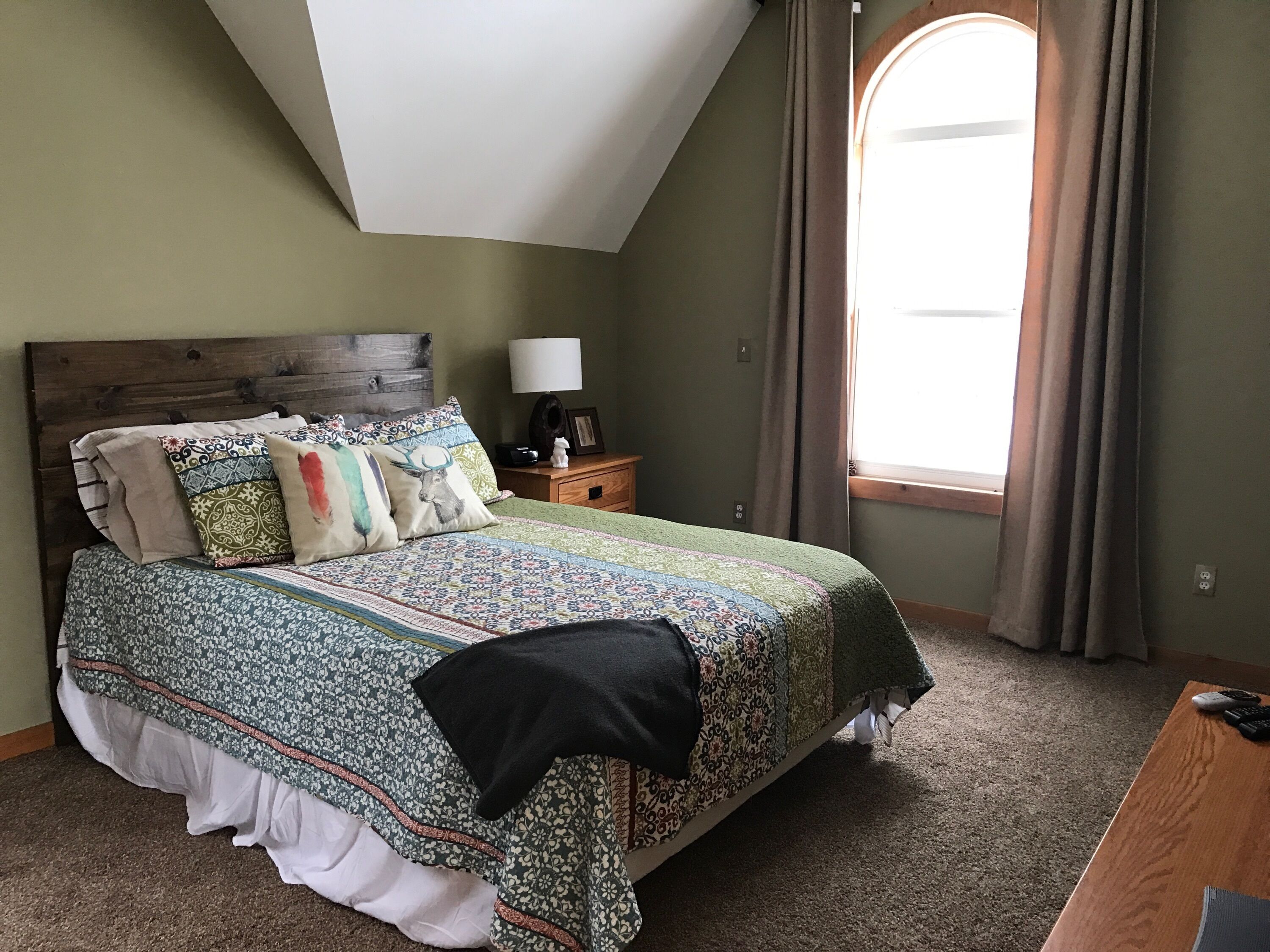 4 chambres, bureau, fer et planche à repasser, Wi-Fi gratuit