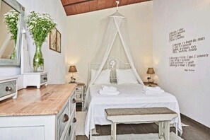 2 Schlafzimmer, schallisolierte Zimmer, Bügeleisen/Bügelbrett
