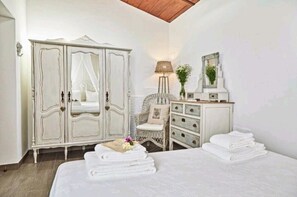 2 Schlafzimmer, schallisolierte Zimmer, Bügeleisen/Bügelbrett