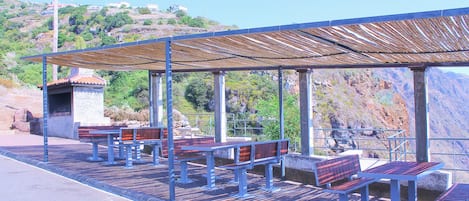 屋外ダイニングエリア