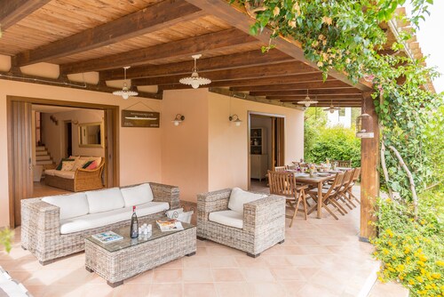 Comfortable villa with sea view. CIN IT111015C2000Q3741 