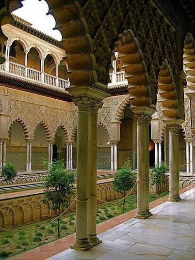 CASA GIRALDA (ubicación óptima,terraza privada con vistas a Giralda,WIFI gratis)