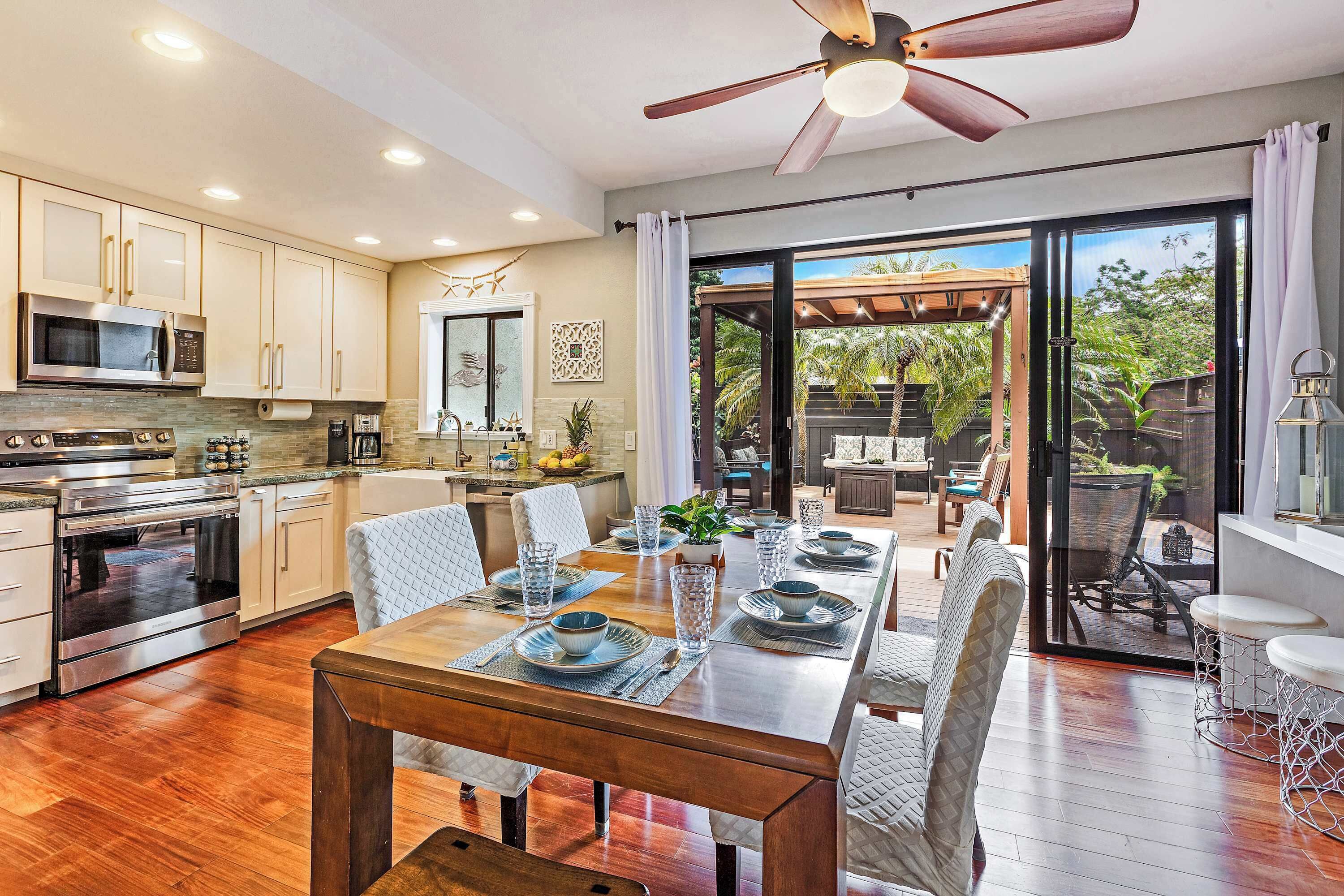 冰箱、微波炉、烤箱、炉灶