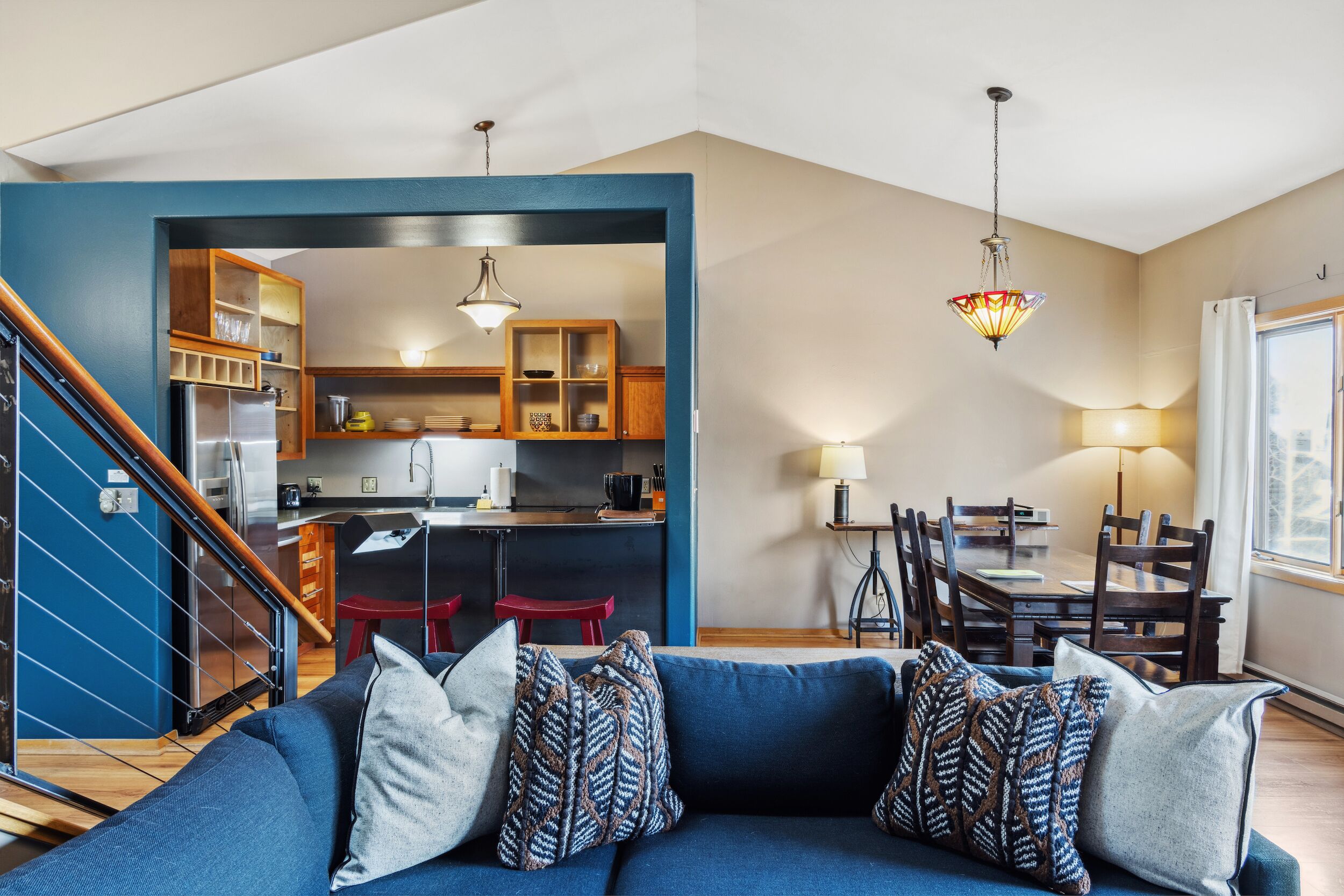 Smart-tv en een open haard