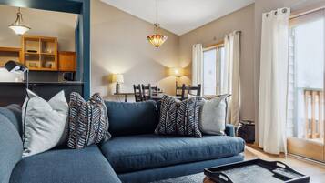 TV connectée, cheminée