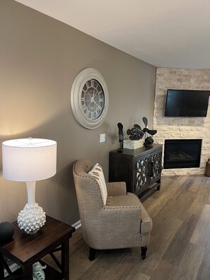 TV, fireplace, video games, DVD player