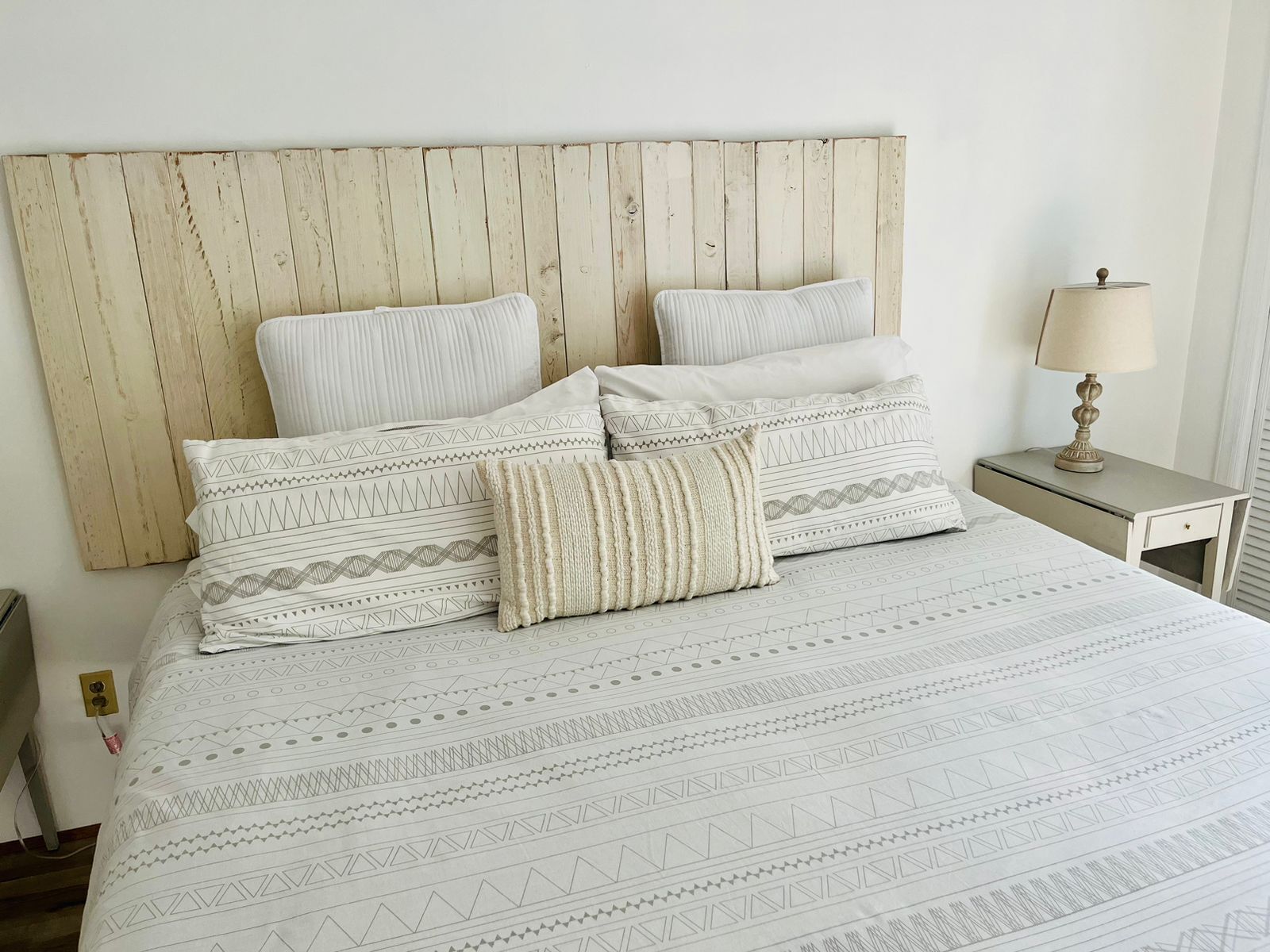 1 bedroom, iron/ironing board, travel cot, WiFi