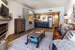 Murphy bed folds up and down with ease - Mountain Village Escape | Ski-in Ski-out, Pool, Gym (Park City)