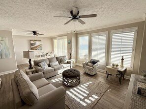 Smart TV, video games, DVD player