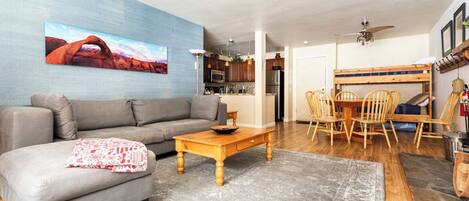 تلفزيون، مدفأة