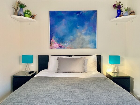 1 bedroom, free WiFi, bed sheets