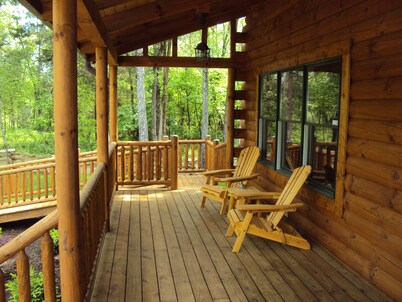 Spotted Fawn Cabin - Serenity and luxury await you