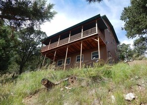 Exterior - On top of the world with fantastic views and warm soaking relaxation. Enjoy! (Ruidoso)