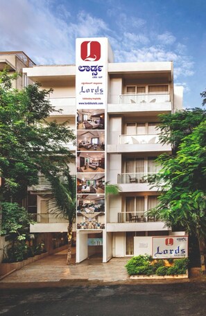 Front of property - Lords Eco Inn Bengaluru Jayanagar (Bengaluru)