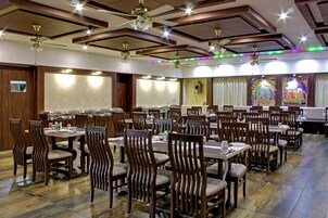 Daily buffet breakfast (INR 250 per person)