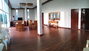 Interior - The Inn at Calayo (Nasugbu)