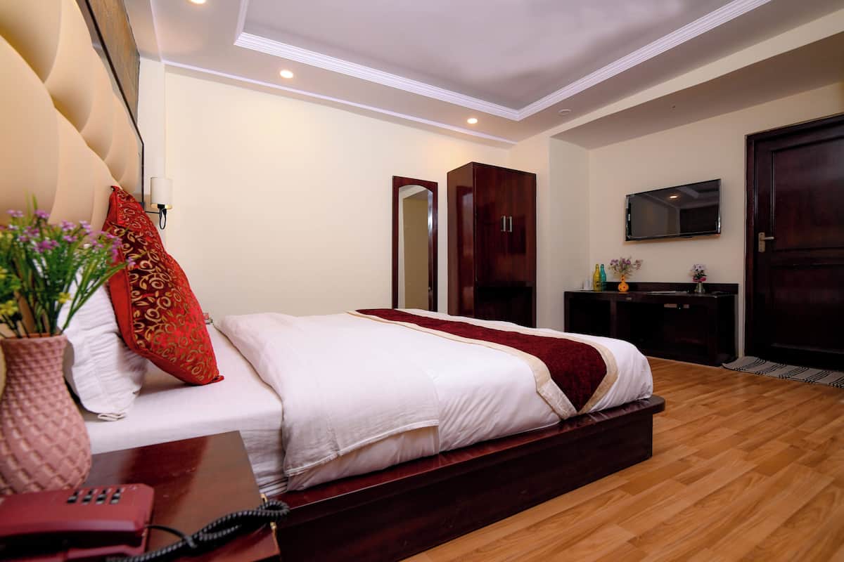 Alloggio Deluxe su due livelli, 1 letto matrimoniale, fumatori | Wi-Fi gratuito, lenzuola