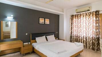 Ropa de cama de alta calidad y minibar