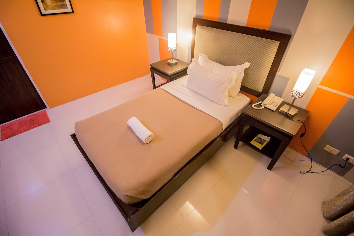 Comfort Single Room