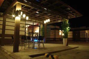 Property entrance - The Red Palm Suites and Restaurant (Butuan)