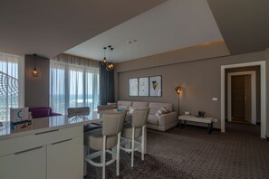 Pemandangan dari bilik