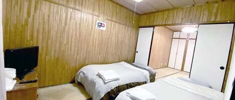 ベーシック アパートメント 6 ベッドルーム | デスク、WiFi (無料)