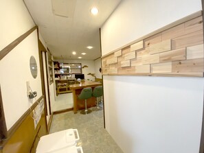 공용 도미토리, 침실 여러 개 | 전용 주방