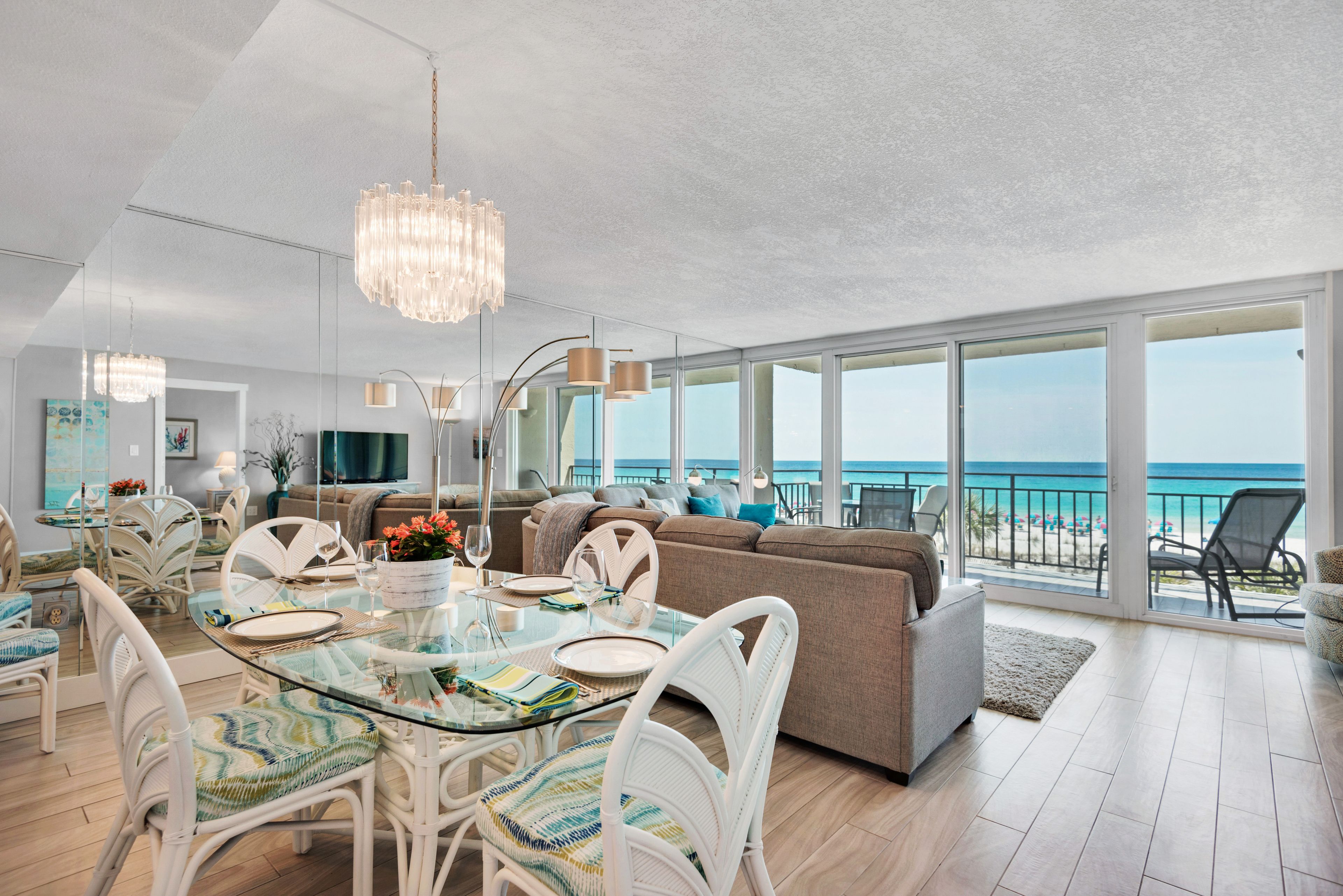 Deluxe Condo, 3 Bedrooms, Beachfront | Iron/ironing board, free WiFi, bed sheets