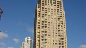 Front of property - 3-Room Apartment at the City Tower (Ramat Gan)