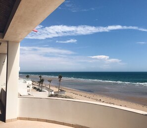 Accommodatie ligt op het strand