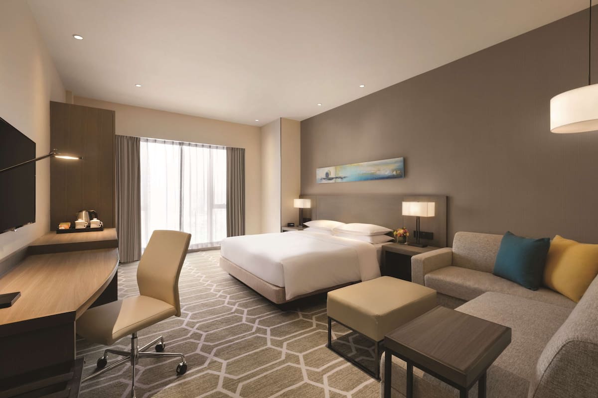 Premium bedding, minibar, in-room safe, individually decorated
