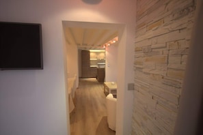 Interior - Magnificent 5 rooms sunny quiet (Paris)