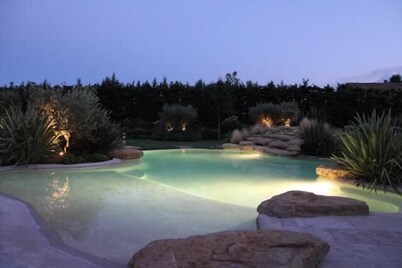 Provencal country house with heated freeform pool